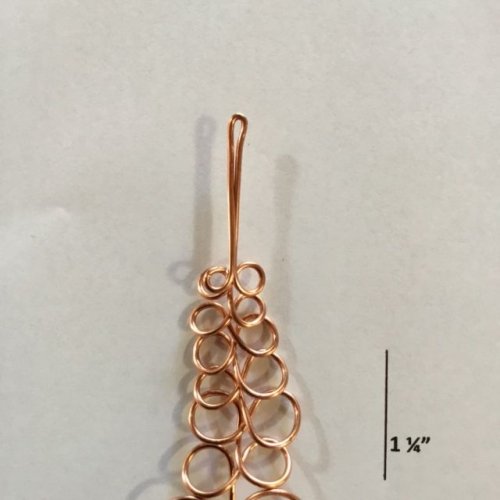 Karen Meador, Ph.D.'s Loopy Loo Graduated Wire Bracelet - , Contemporary Wire Jewelry, Loops, Wire Loop, Wrapped Wire Loop, Spirals, Wire Spiral, Spiral Wire Wrap, flush cut the wire